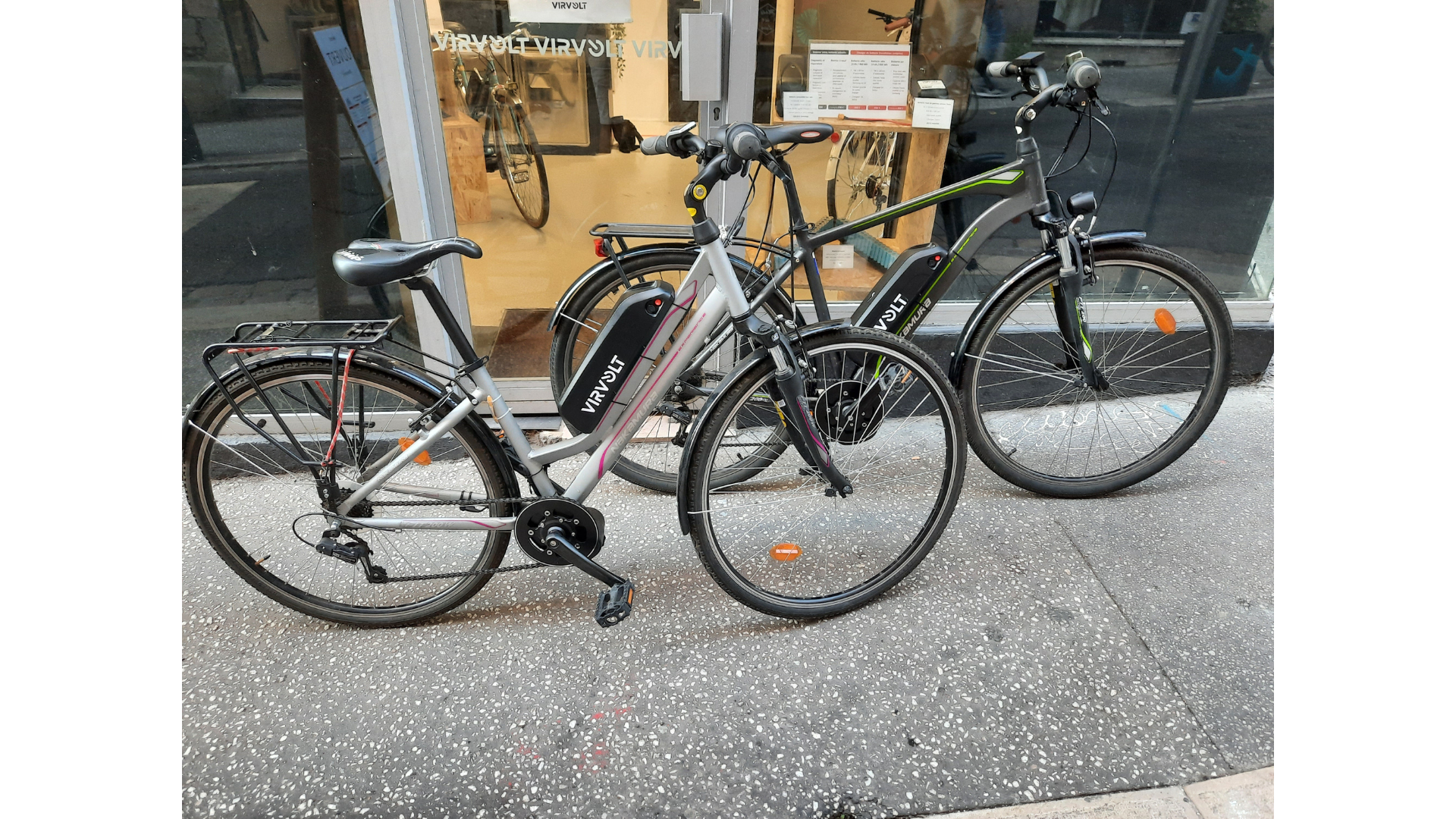 Comparaison de vélos électriques : Intersport ou Decathlon, quel est le meilleur choix ?