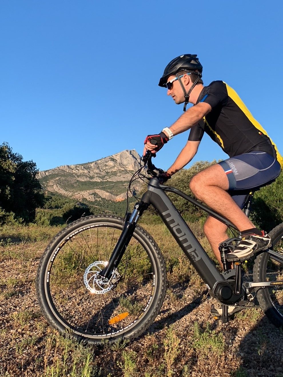 Découvrez l&rsquo;Excitation des VTT Moma : Alliez Performance et Aventure