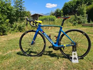 La Puissance du Vélo CLM : Battre le Chrono avec Style