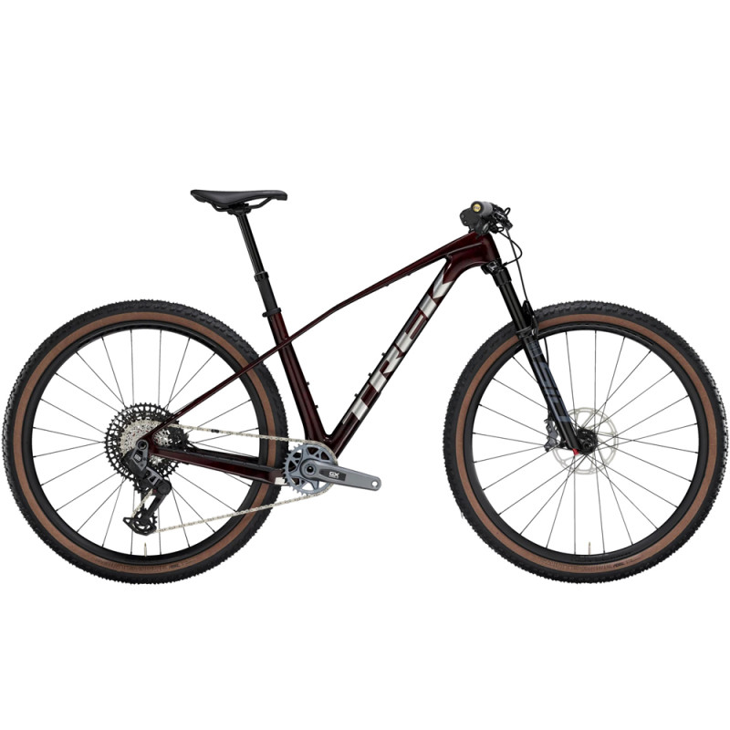 Vélo cross country : guide pour débuter et progresser sur les sentiers