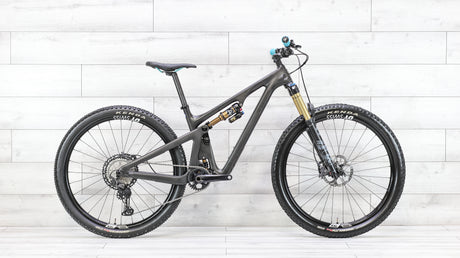 VTT Yeti : performance et précision sur les sentiers